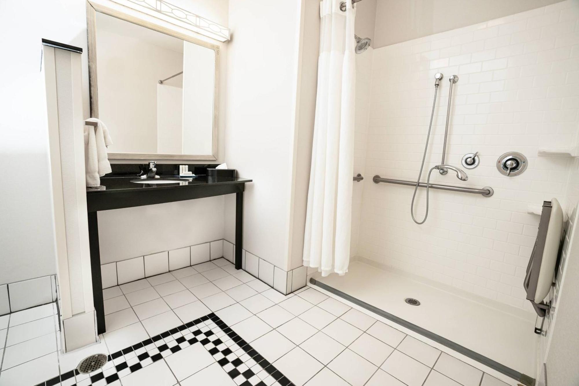 Fairfield Inn & Suites By Marriott Kearney Bagian luar foto
