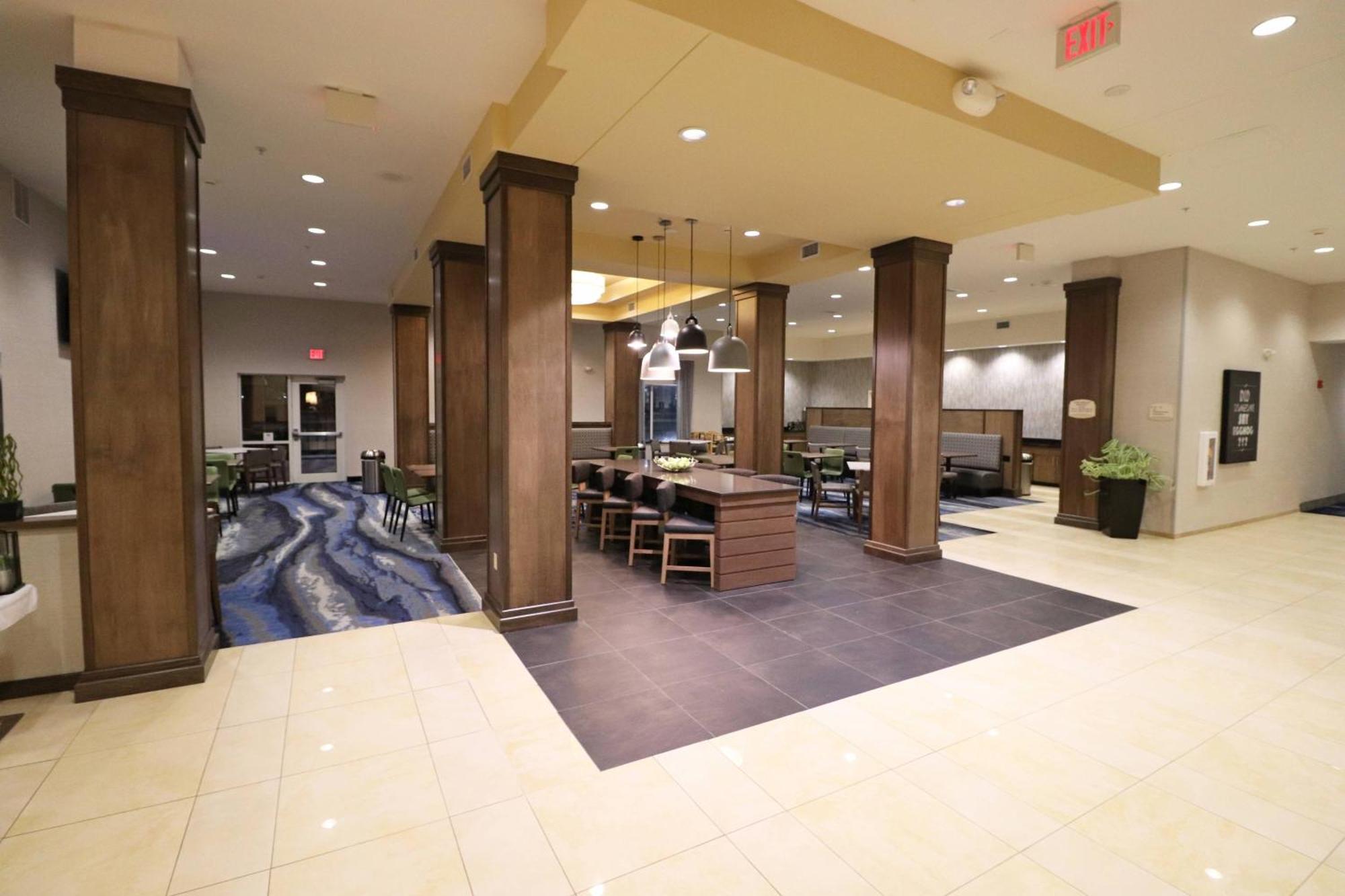 Fairfield Inn & Suites By Marriott Kearney Bagian luar foto