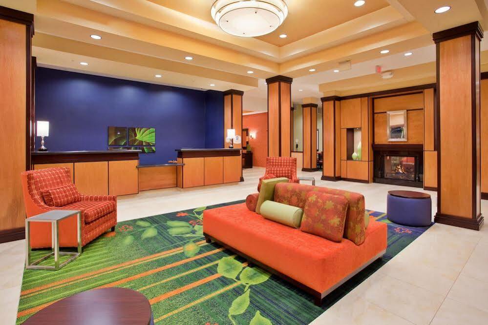 Fairfield Inn & Suites By Marriott Kearney Bagian luar foto